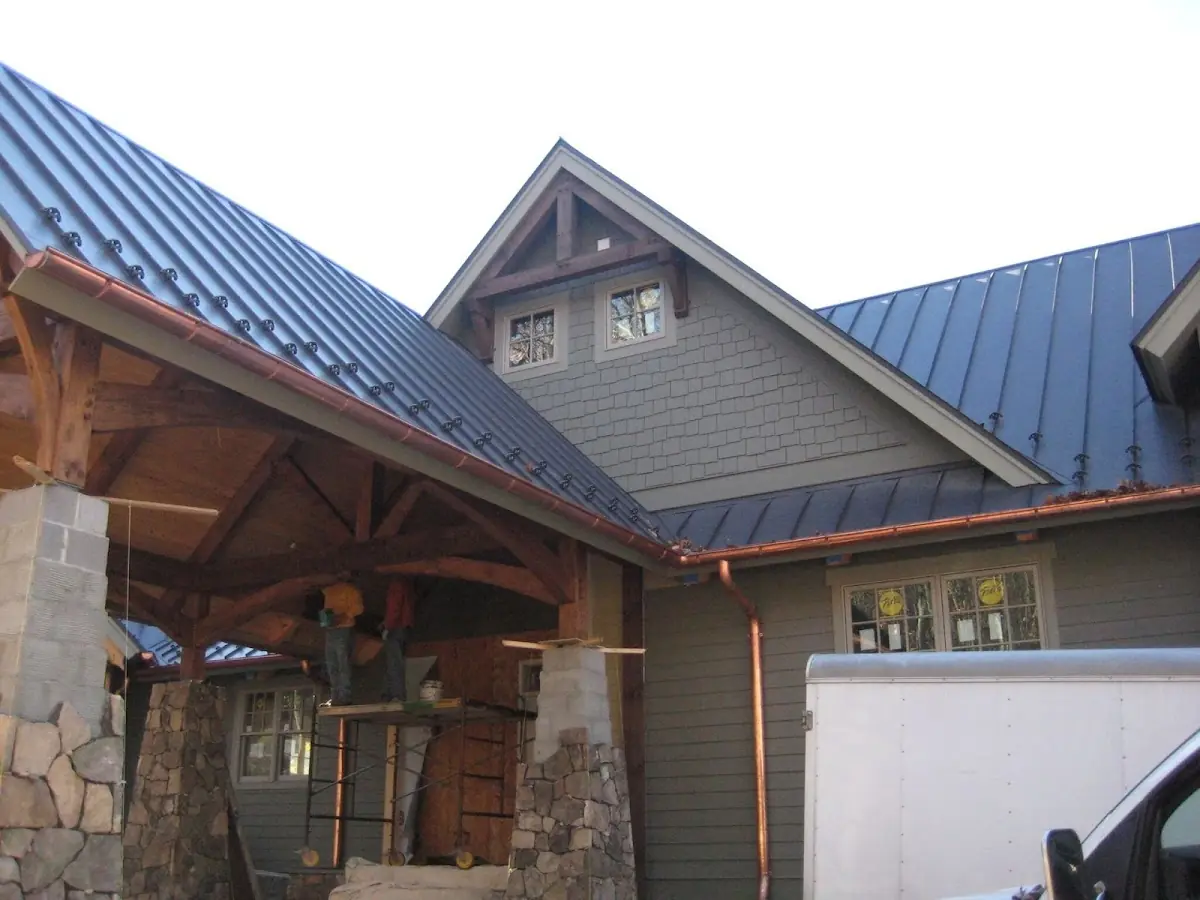 Craftsman Roofing team delivering quality roofing work in Wren